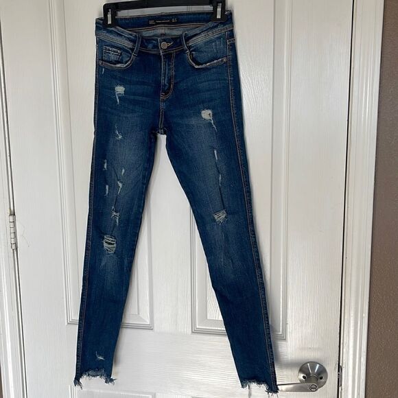 Zara Denim - ZARA Trafaluc denimwear distressed jeans size 2